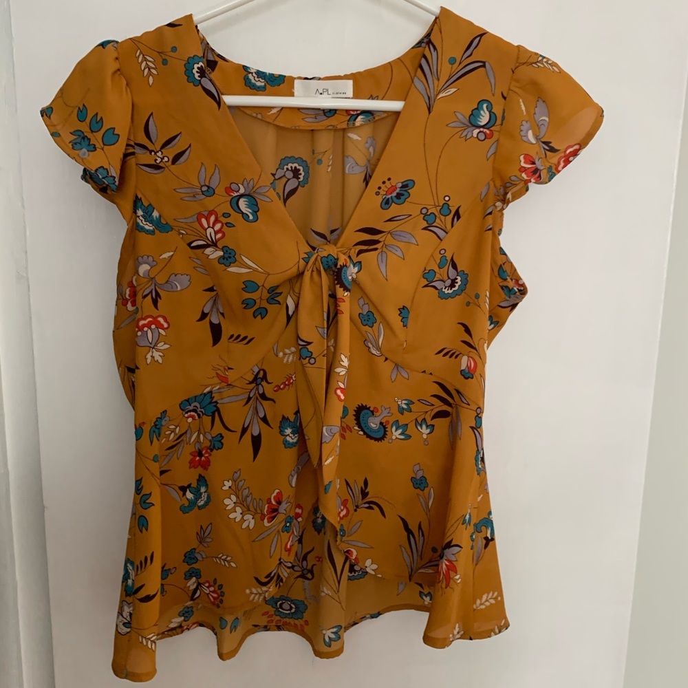 Down to an Art Floral Vici Top